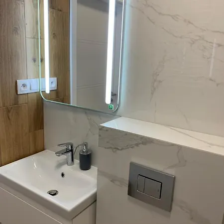 Garbary 32 Z Klimatyzacja - Air-conditioning Poznaň